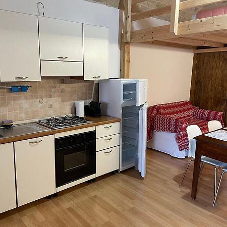 Piazzetta Del Forno Grazioso Bilocale Ad Assergi Kültér fotó