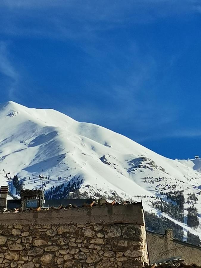 Piazzetta Del Forno Grazioso Bilocale Ad Assergi Kültér fotó